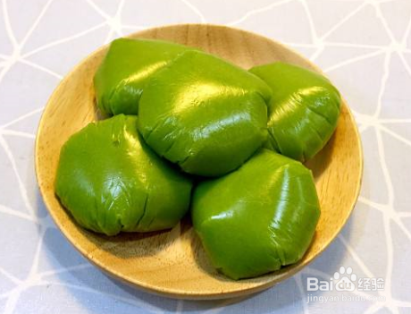 流沙菠菜包子的做法