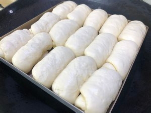 超软牛奶椰蓉包