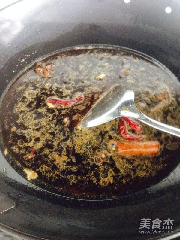 啤酒卤猪皮鹌鹑蛋