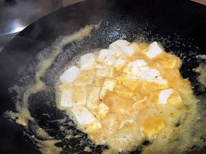 私房菜蟹黄豆腐