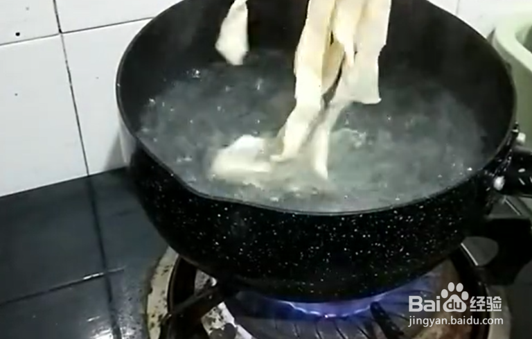 家庭自制油泼面