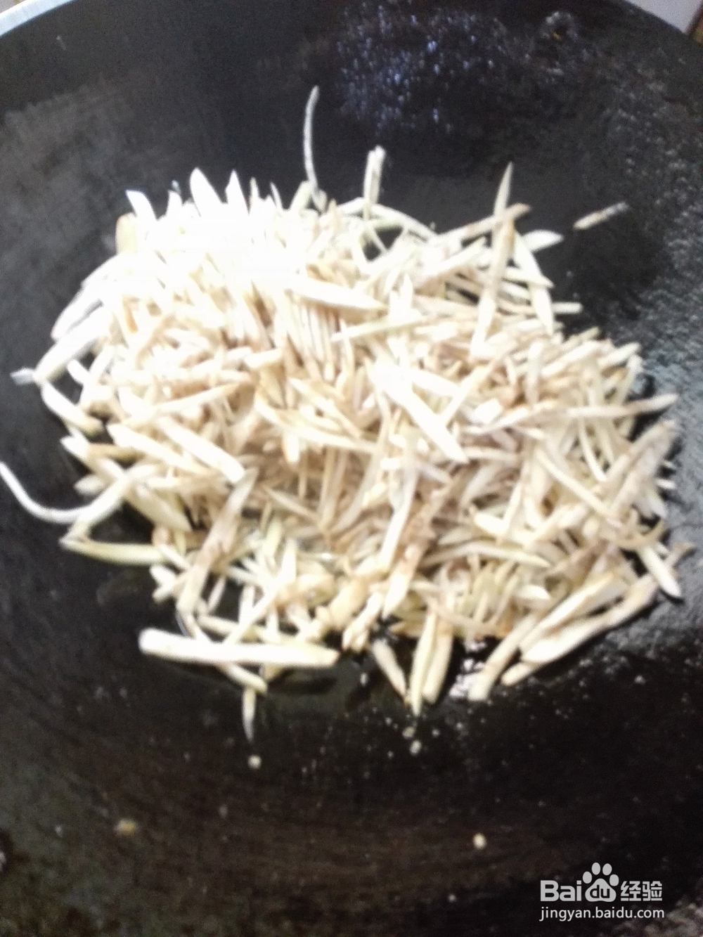 怎样制作肉丝白茄?