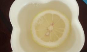 蜂蜜柠檬水做法