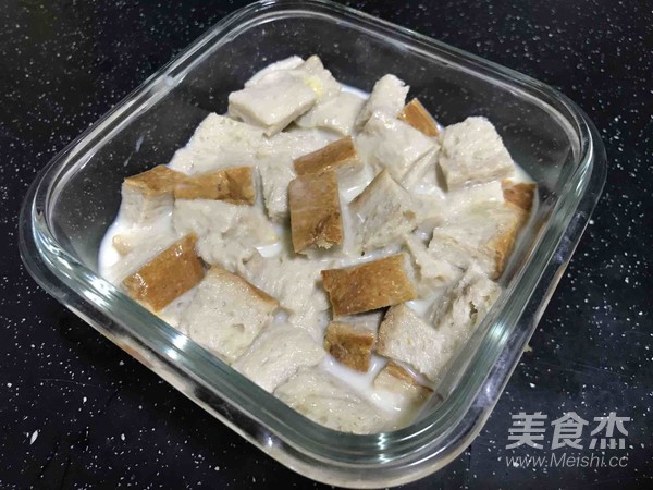 蛋奶吐司烤布丁