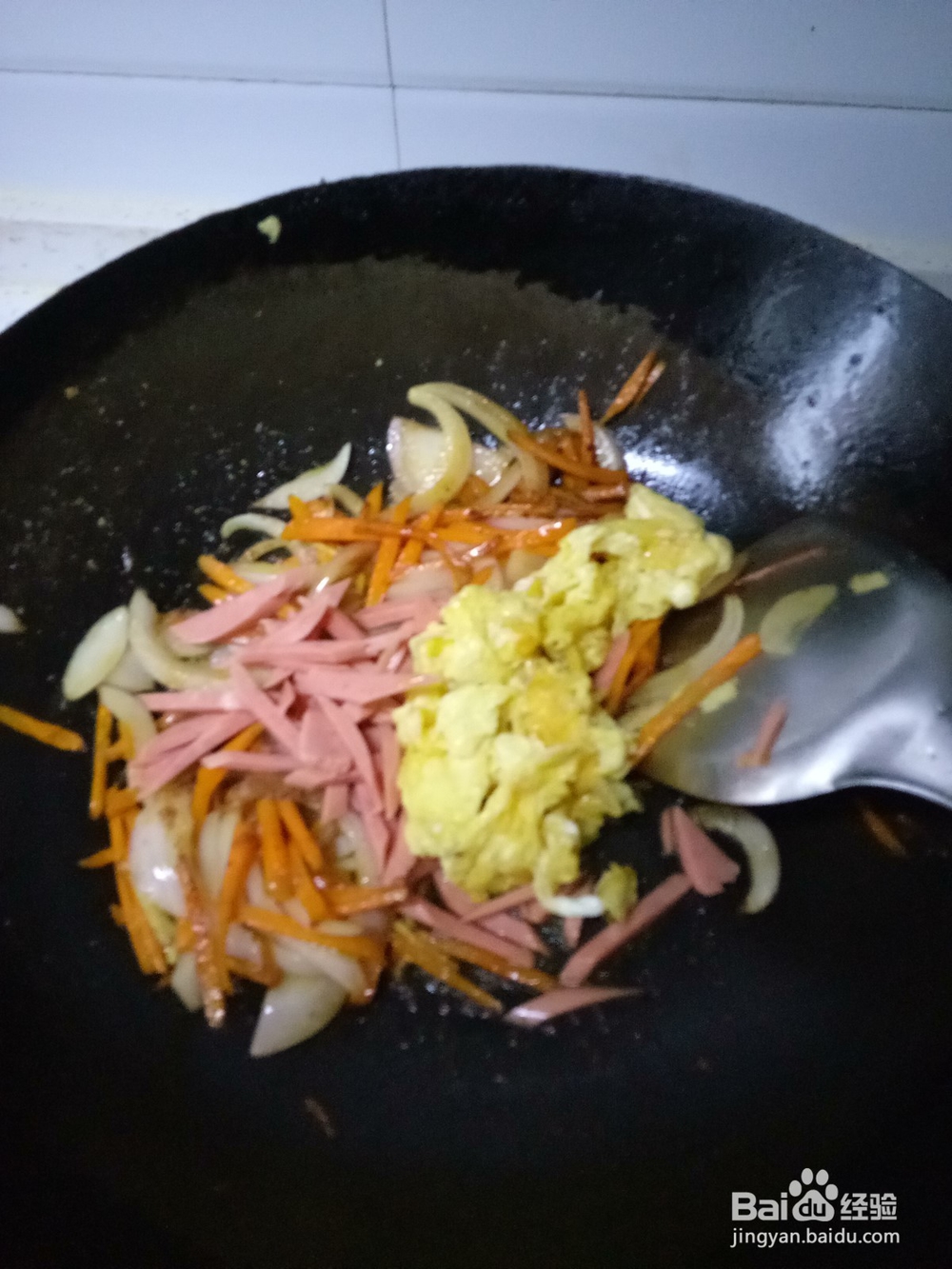 简单洋葱鸡蛋炒饭
