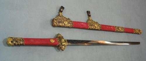 你玩过的游戏里, 哪个武器最好看?