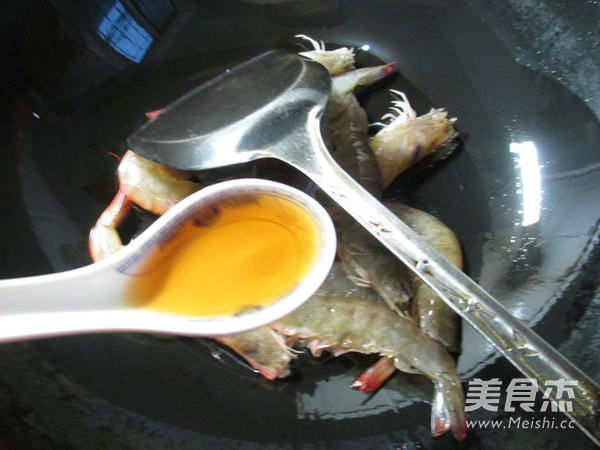 鲜虾煮粉丝的做法