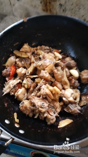 教你怎么做啤酒黄焖鸡