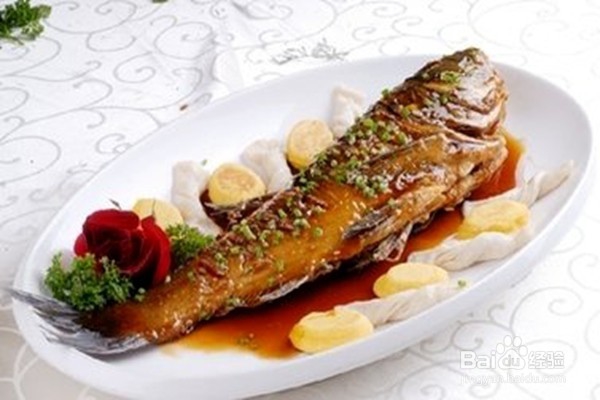 炒菜时怎样加水？