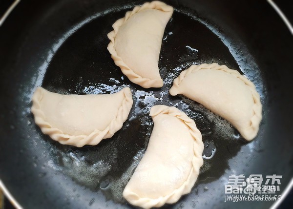 韭菜盒子的做法