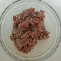 西湖火立方火锅牛肉羹的做法步骤