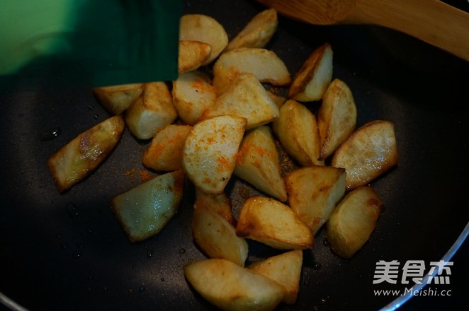 煎薯角的家常做法