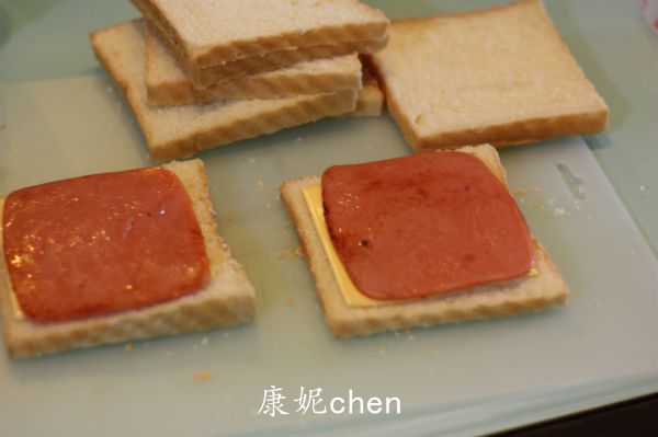 火腿杂蔬三文治