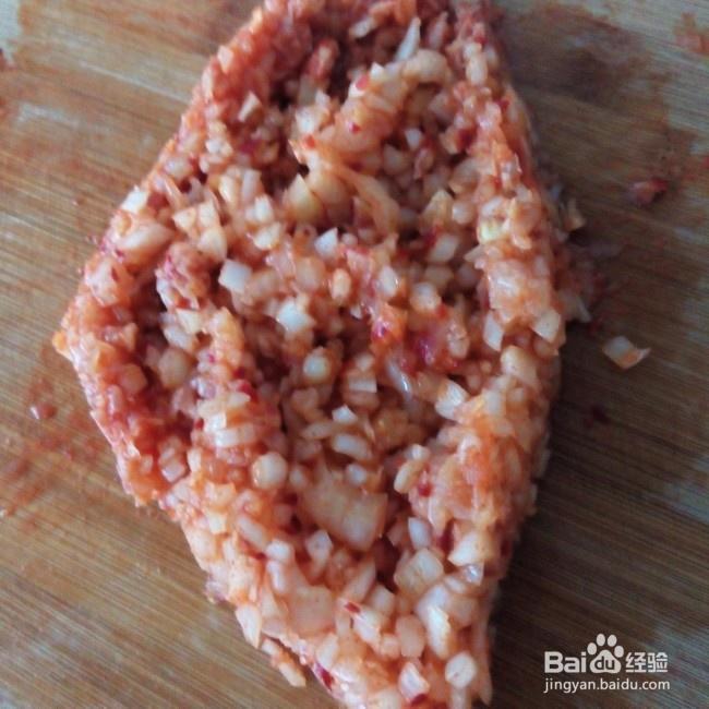 香浓的猪肉泡菜饺子