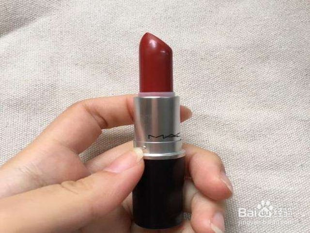mac口红怎么打开内管