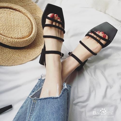 2019年夏季流行什么款式女鞋？