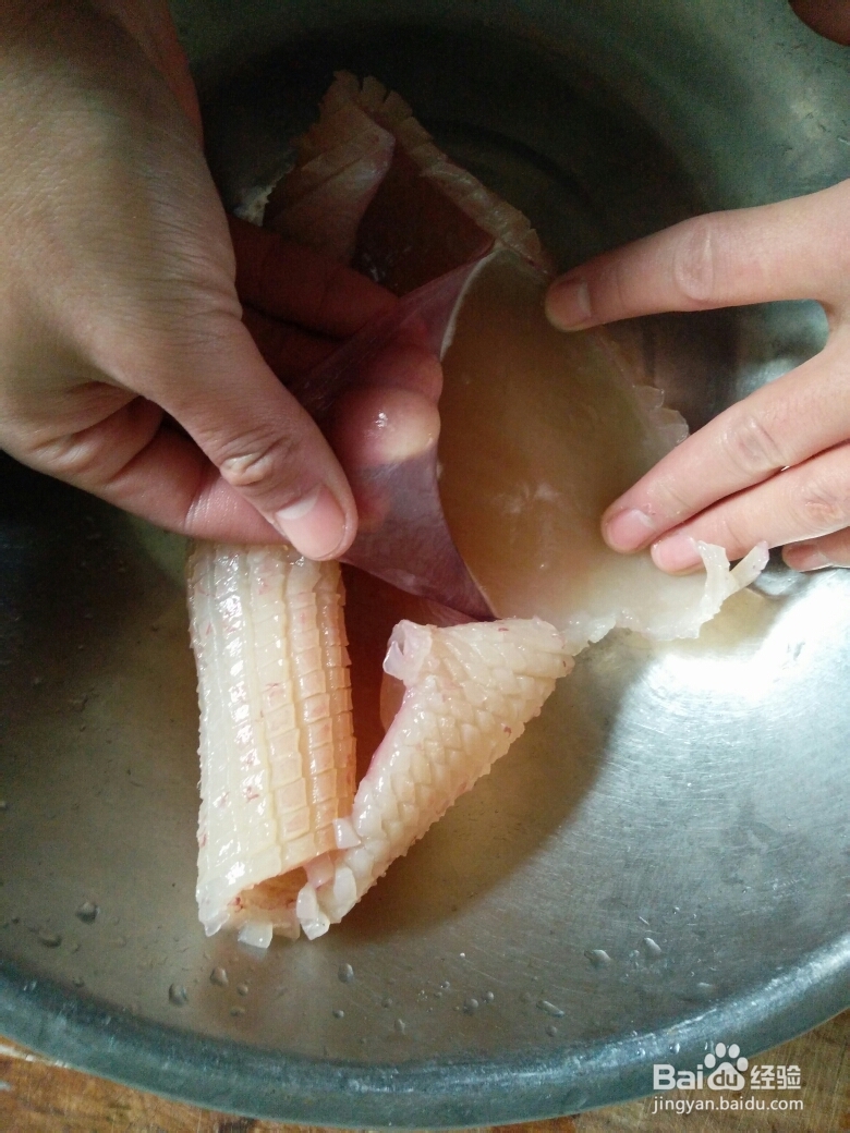 老厨师教你做西芹烧鱿鱼卷