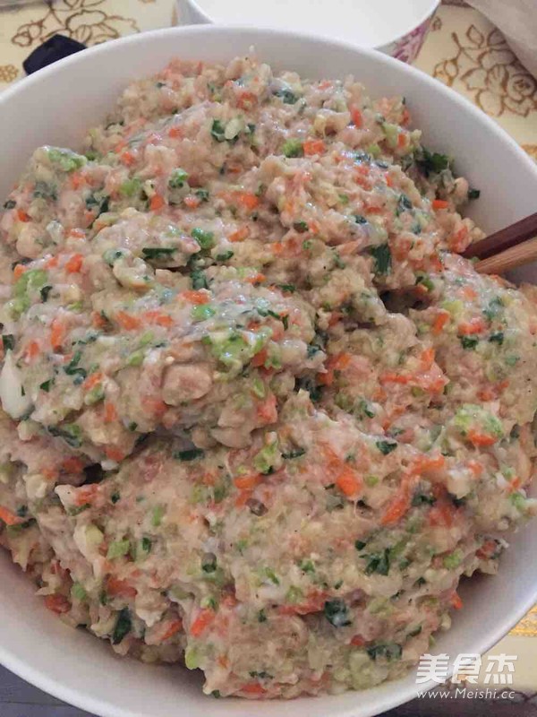 猪肉饺子的做法