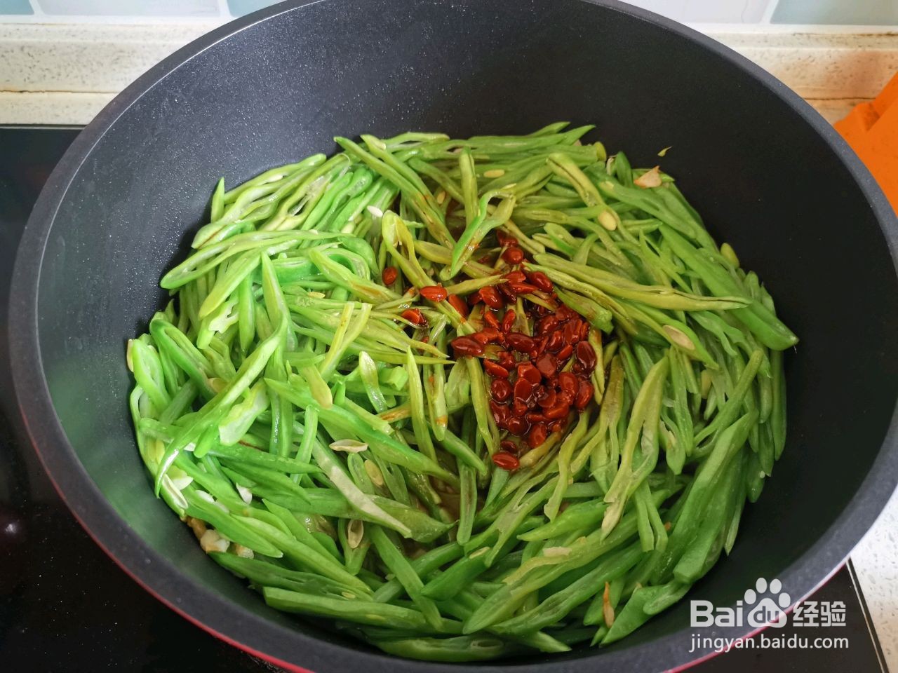 酱爆豆角丝的做法