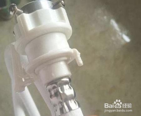 洗衣机进水管堵塞怎么疏通