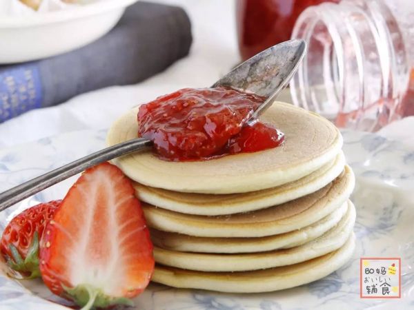 牛油果香蕉松饼