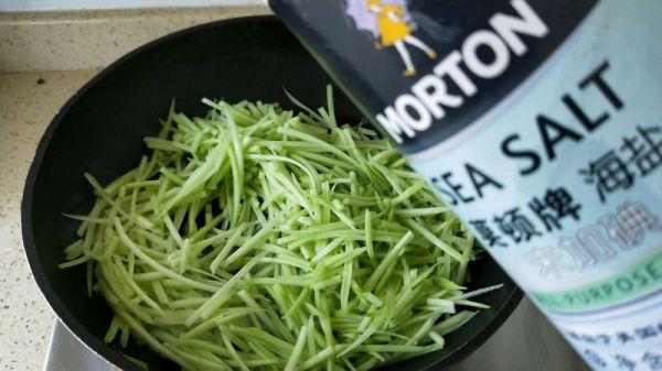 胡麻油清炒芥兰丝