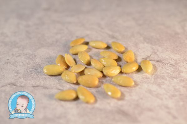 冰糖杏仁雪梨羹