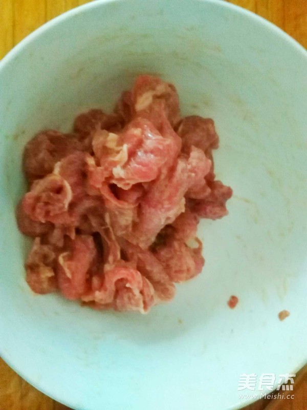 锅贴牛肉的做法