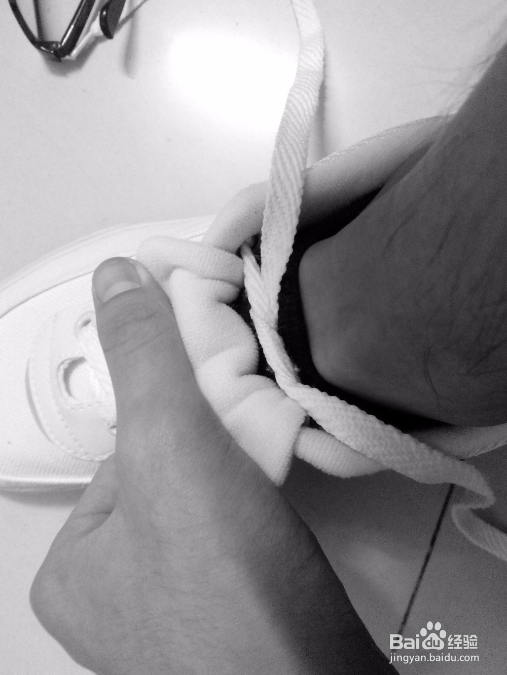 两种看着舒服又简单的隐藏鞋带方法