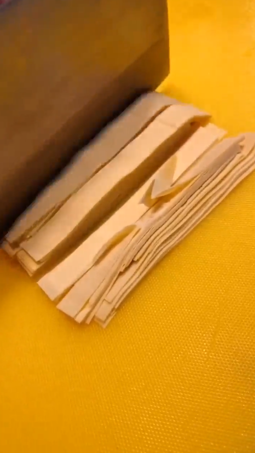 水煮干豆腐皮怎么做？