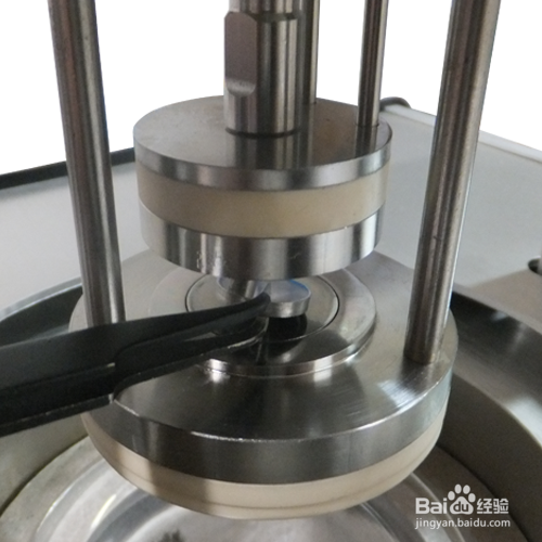 高温介电温谱测量系统之高温介电夹具校准方法