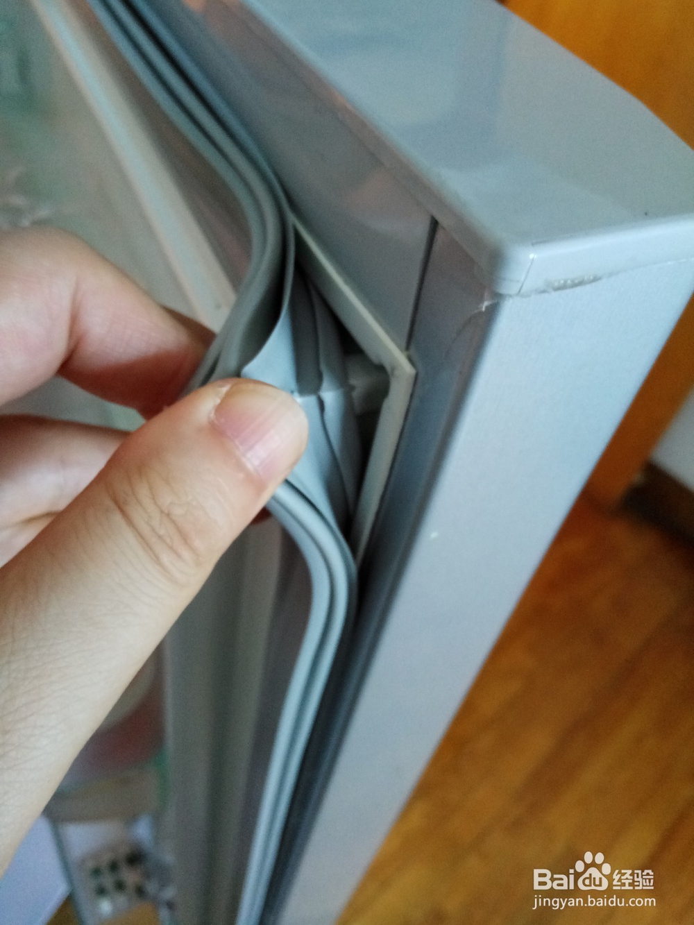 如何清洗家用冰箱门的密封圈