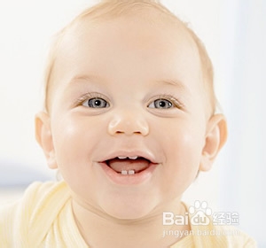 <b>宝宝牙齿长得慢究竟是为何</b>