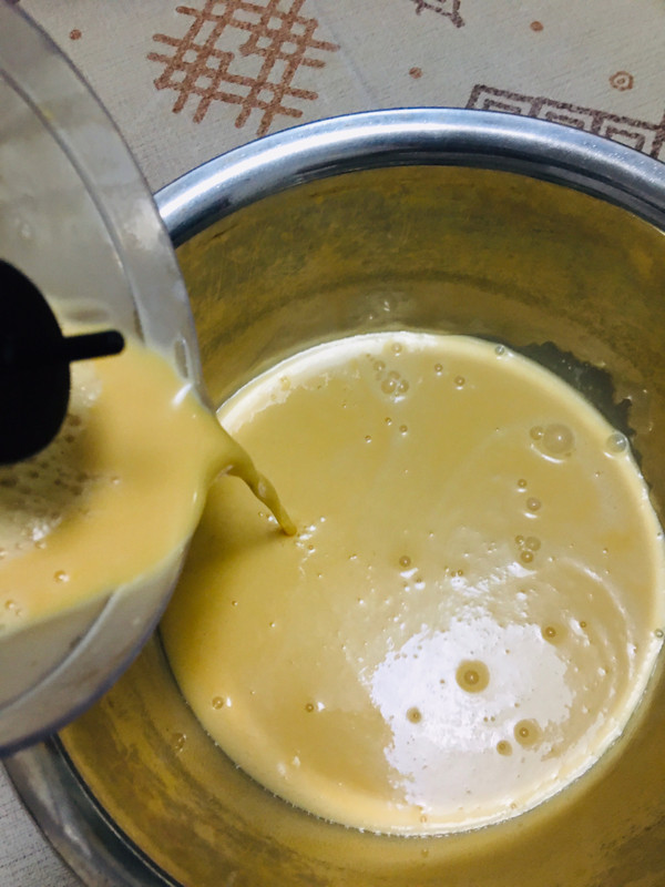 广式金沙奶黄柿子月饼