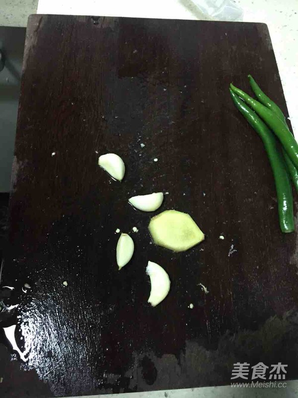 农家小炒肉的做法