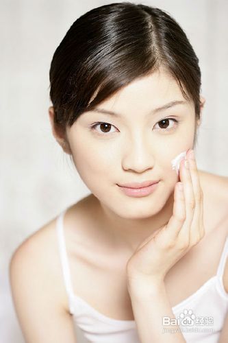 摆脱黄气女人气色应该怎么调