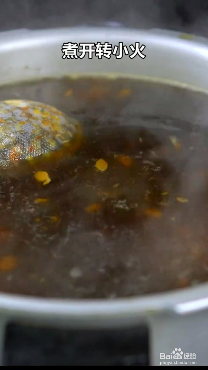 如何制作五香卤牛肉？