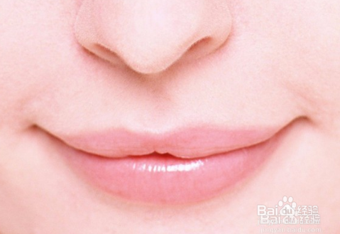 口红的正确涂法及如何搭配