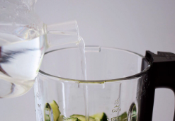 黄瓜苹果纤体饮（健康饮品）