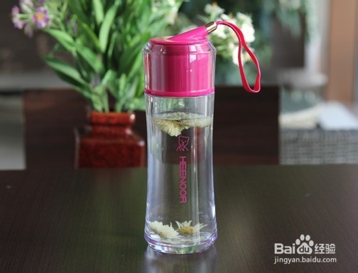 夏日哪种情况下不宜喝冰水?