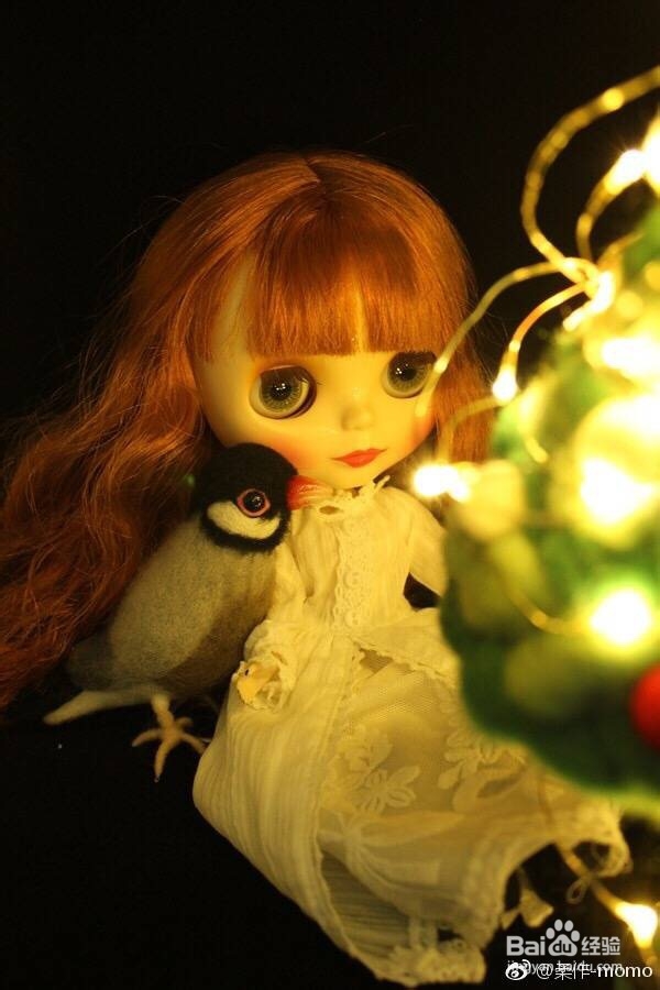 冬日暖暖的羊毛毡圣诞树