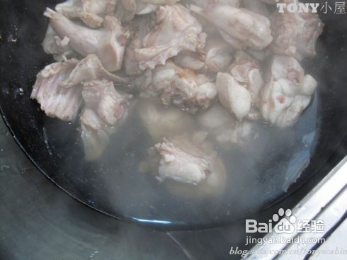 谁能抵挡这盘“荤中之素”的美容保健肉的诱惑----五香兔肉
