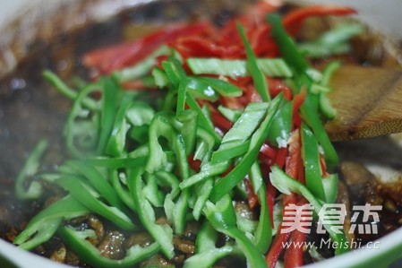 椒丝炒肉的做法