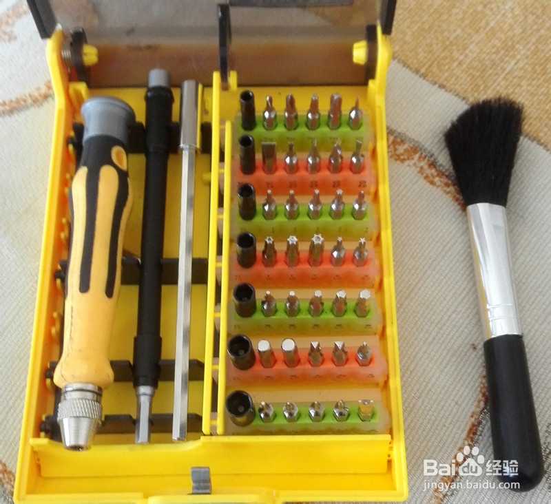 笔记本无线网卡拆卸