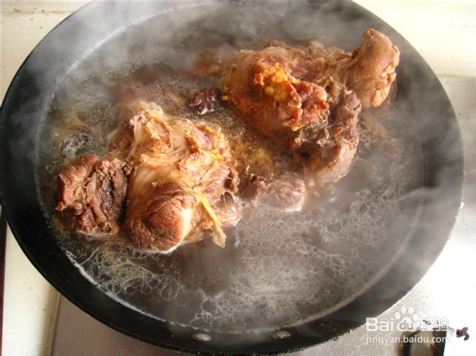 炖猪肘子【绝对原创】