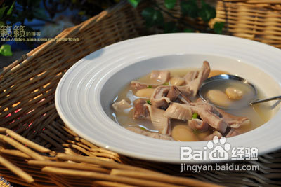 宝宝汤胡椒猪肚芸豆汤的做法