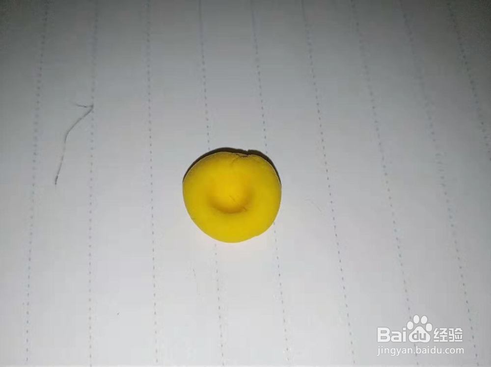 如何用太空泥制作小狮子