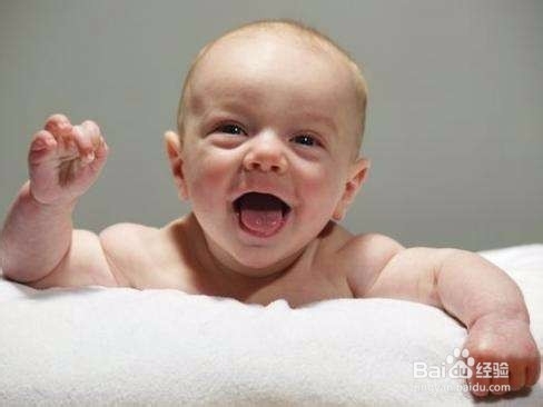 宝宝摔倒舌头破了该怎么办？