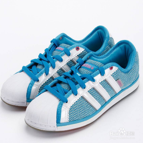 鞋洗了干了变红色怎么办