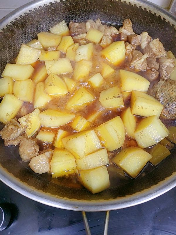 羊腿肉炖白萝卜